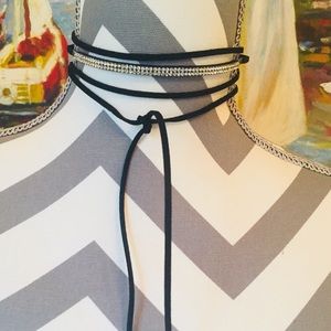 Guess Choker Necklace Black with Rhinestones💎😀🌸